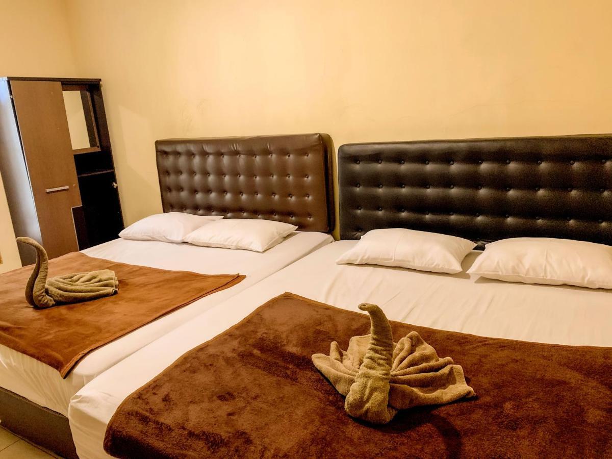 Omah Pelem Syariah Hostel Semarang Kültér fotó