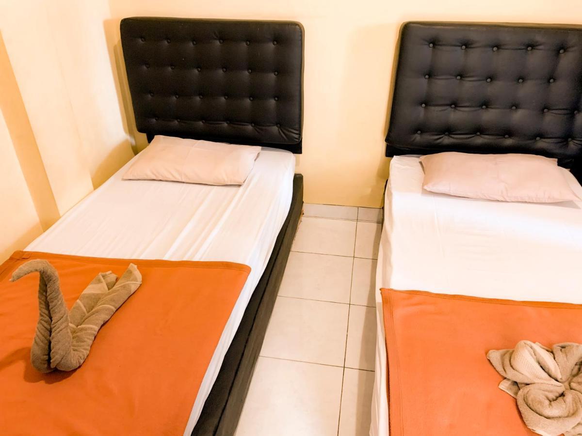 Omah Pelem Syariah Hostel Semarang Kültér fotó