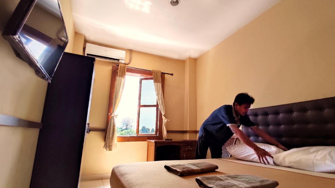 Omah Pelem Syariah Hostel Semarang Kültér fotó