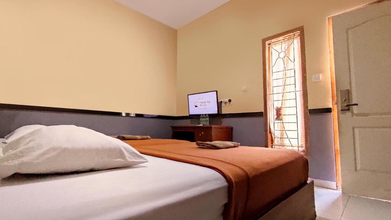 Omah Pelem Syariah Hostel Semarang Kültér fotó
